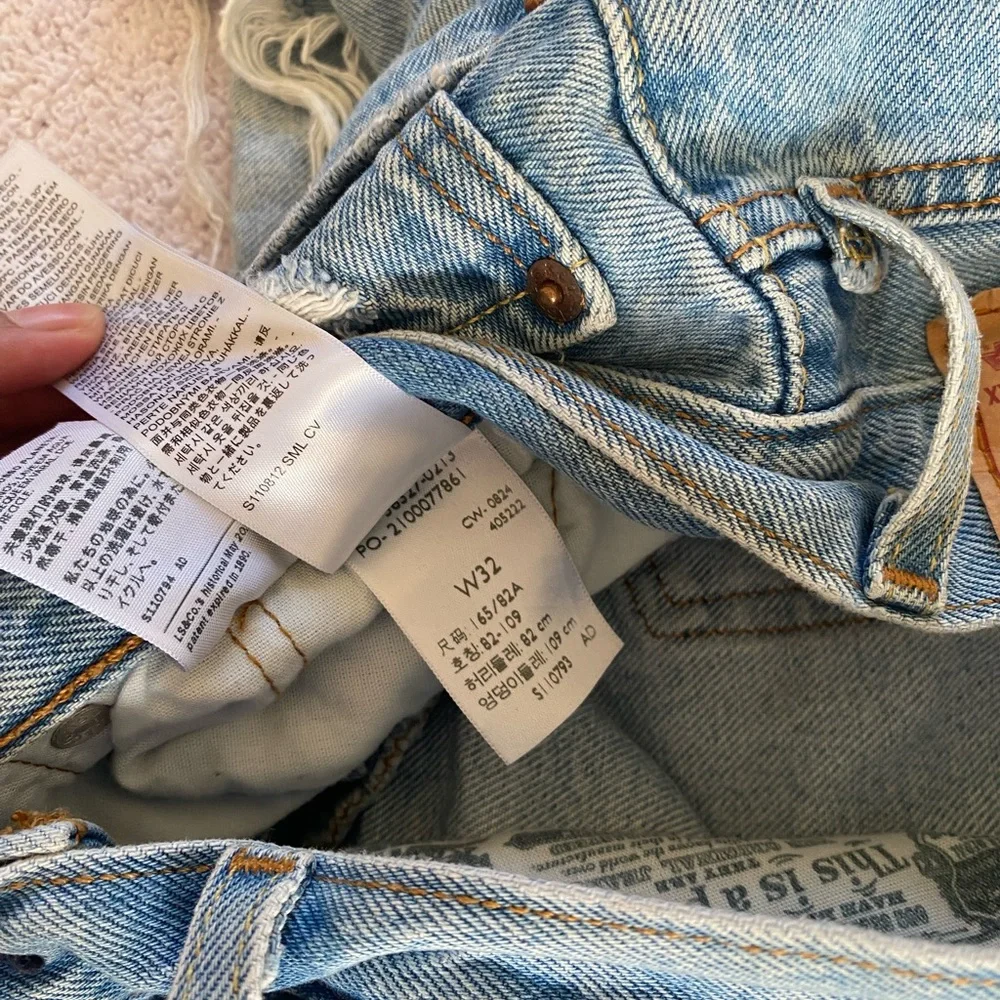 Levi's Light Blue Distressed Jean Shorts - Picture 2 of 2